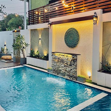 8 Plus Motels Negombo Eksteriør bilde