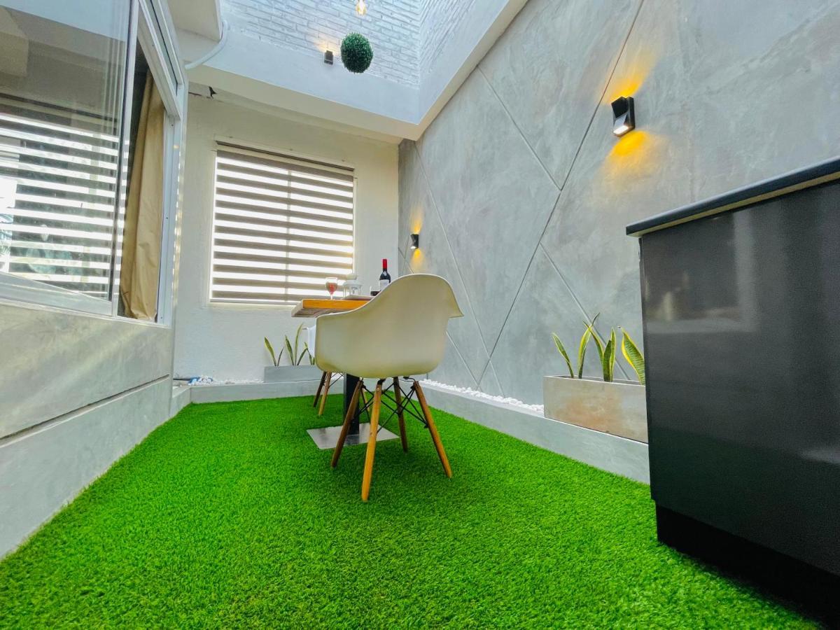 8 Plus Motels Negombo Eksteriør bilde