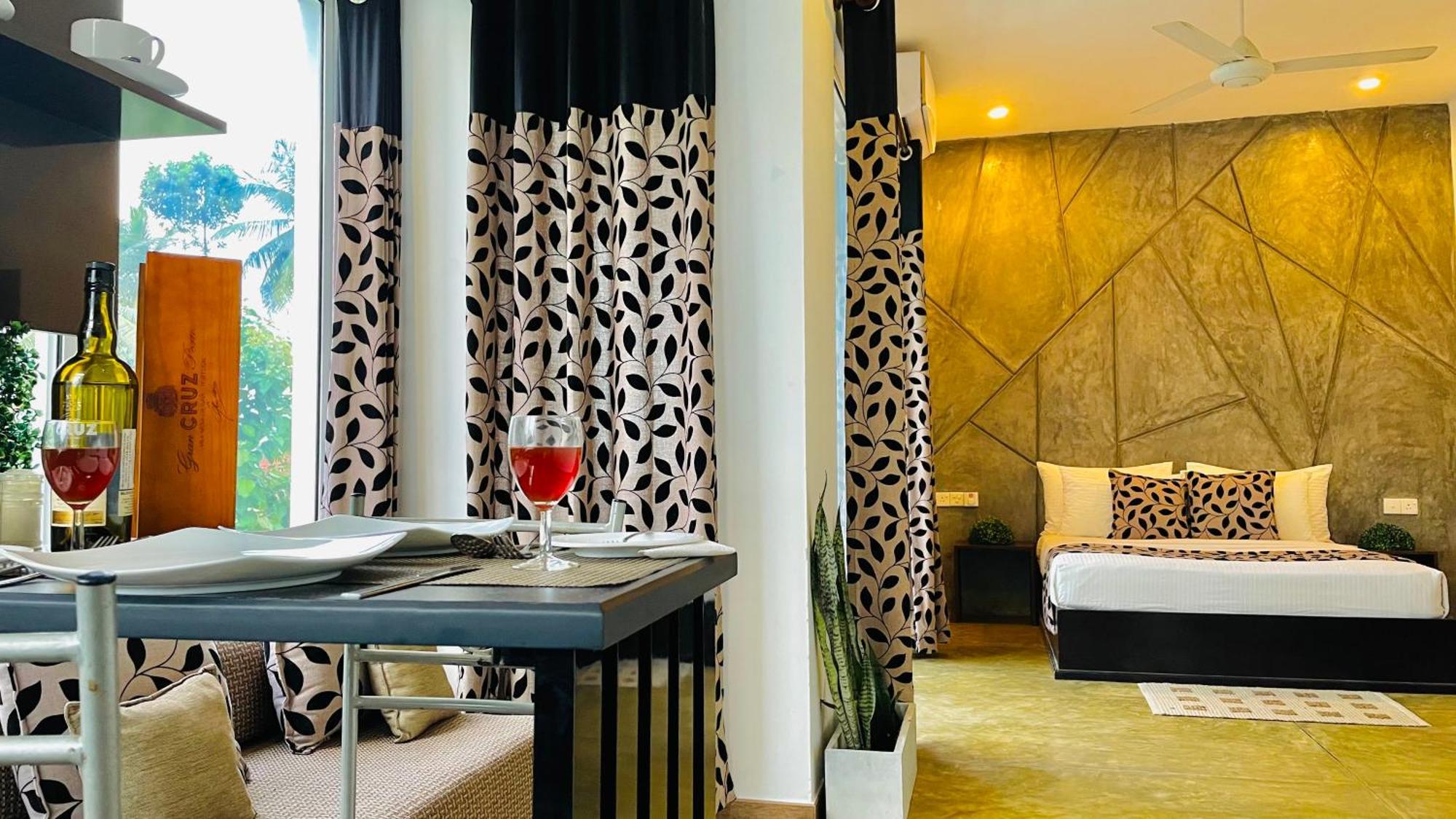 8 Plus Motels Negombo Eksteriør bilde