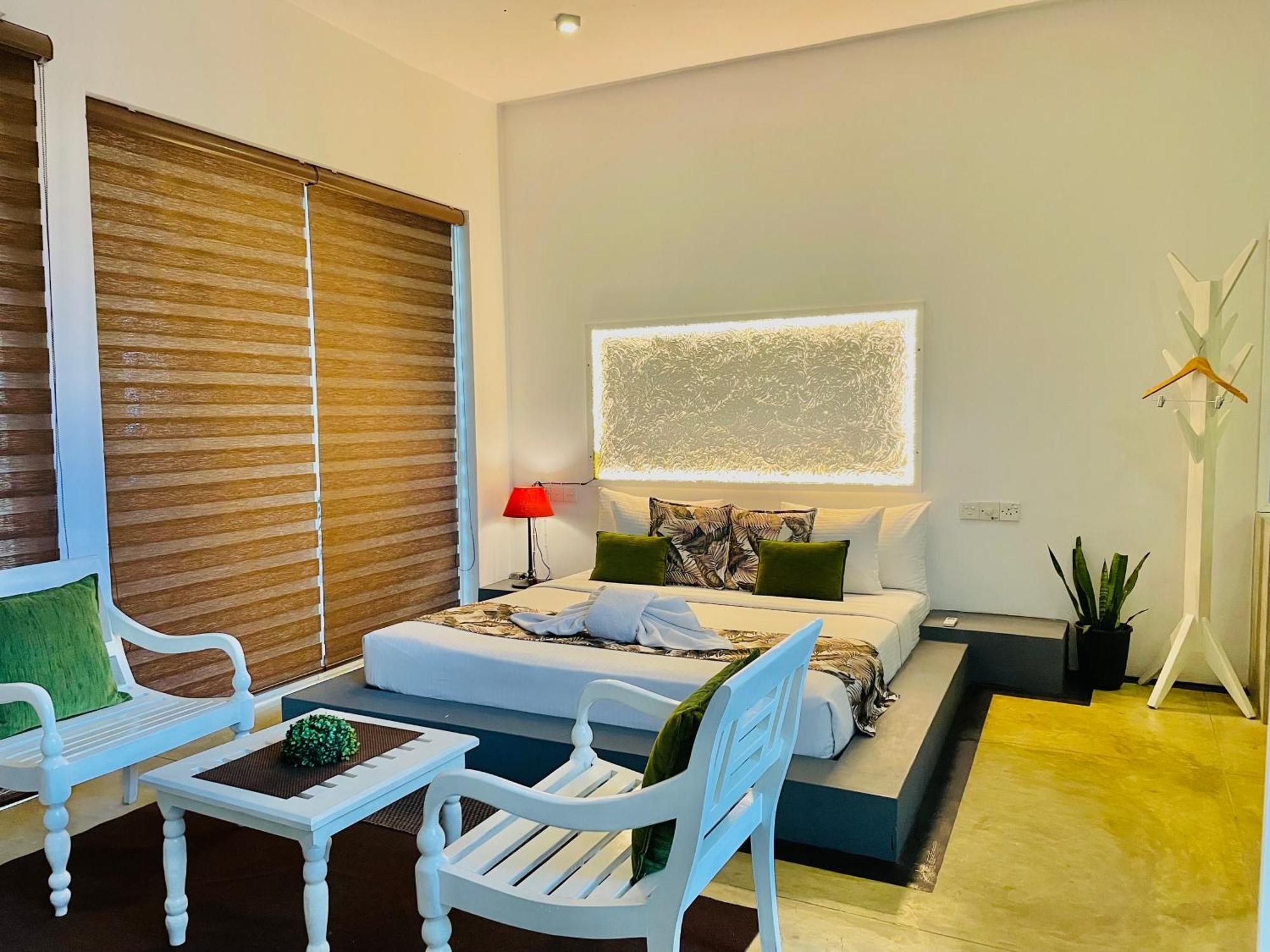 8 Plus Motels Negombo Eksteriør bilde